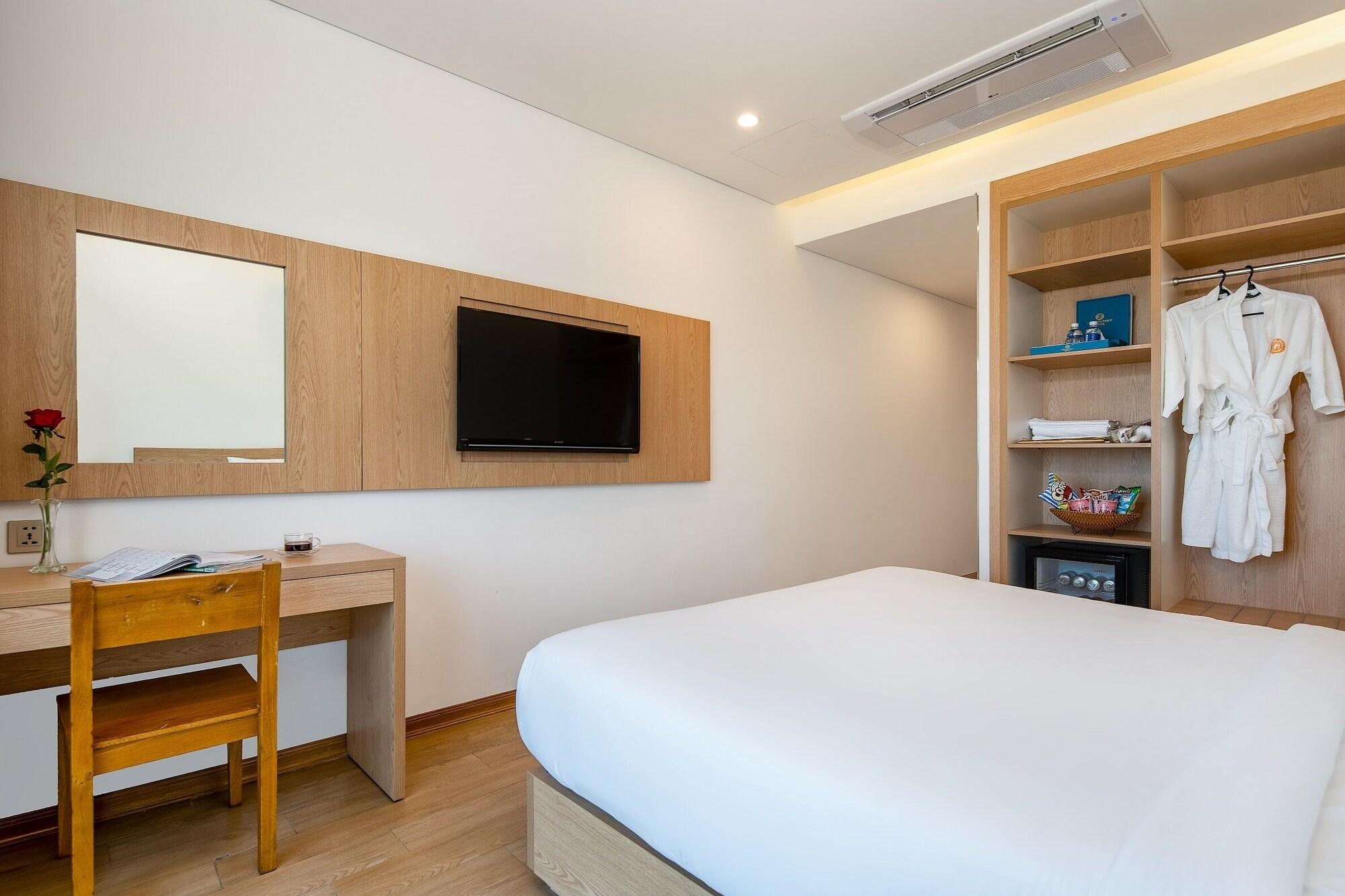 Gold Boutique Hotel Danang Buitenkant foto