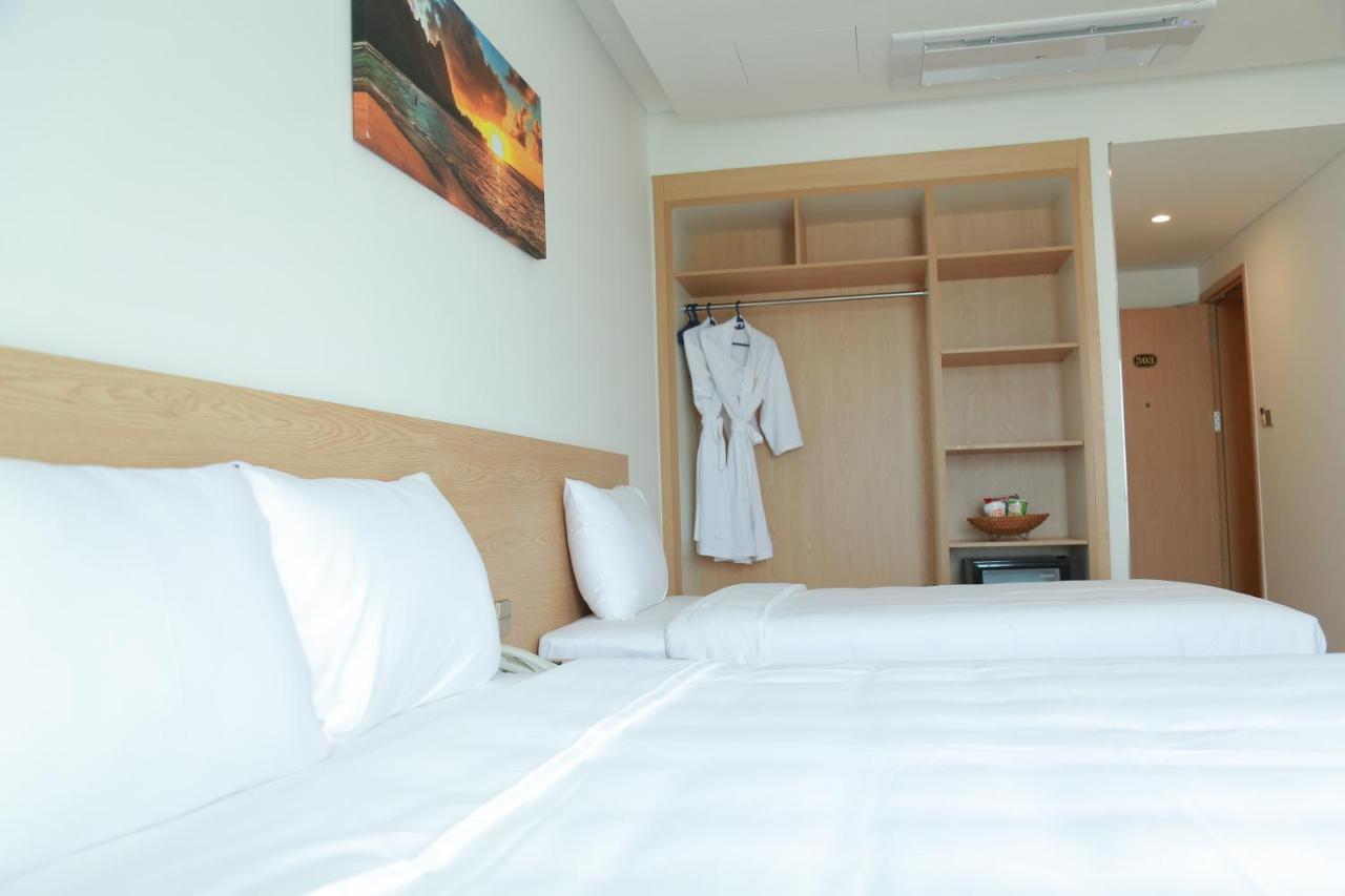 Gold Boutique Hotel Danang Buitenkant foto