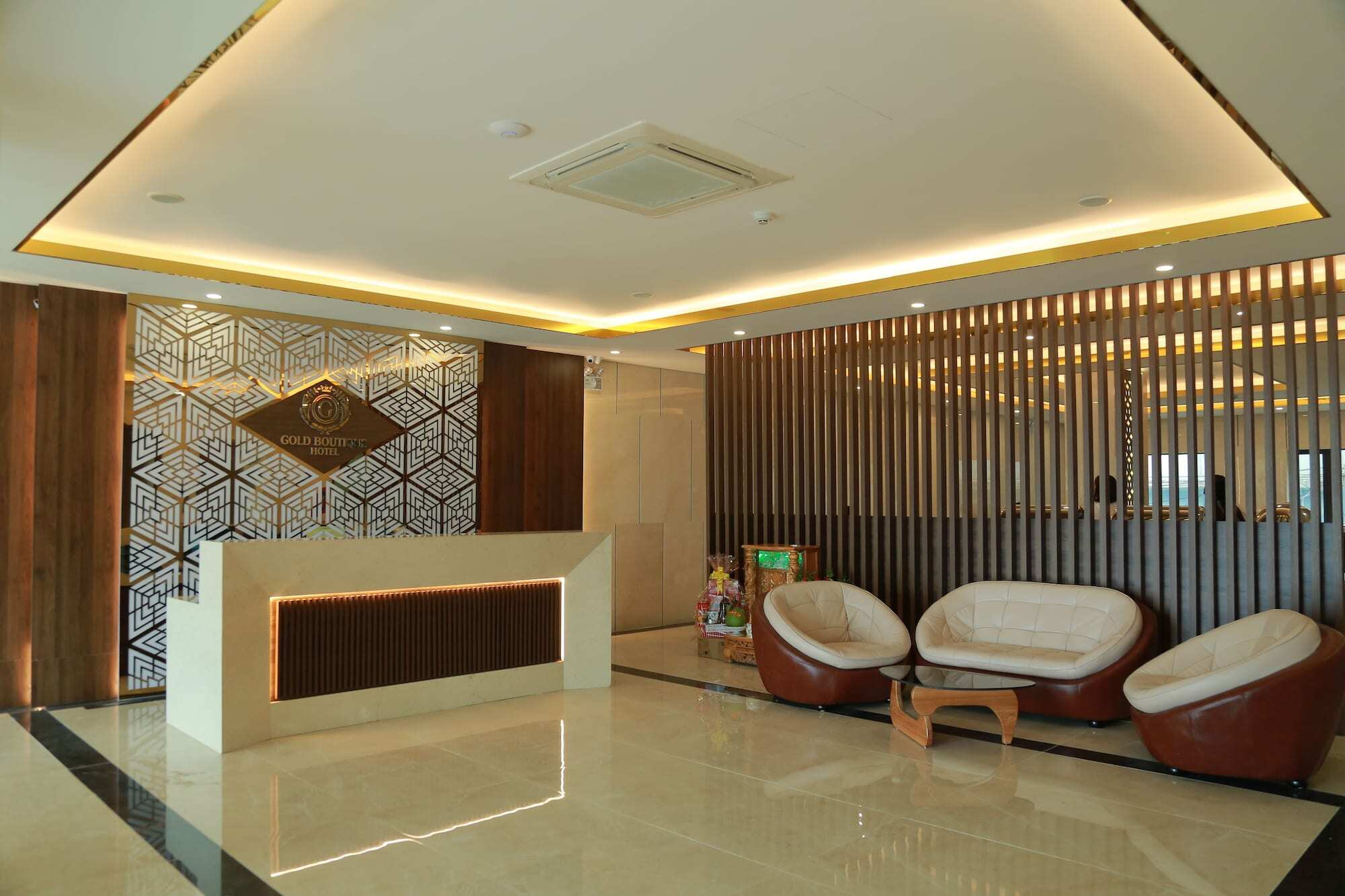 Gold Boutique Hotel Danang Buitenkant foto