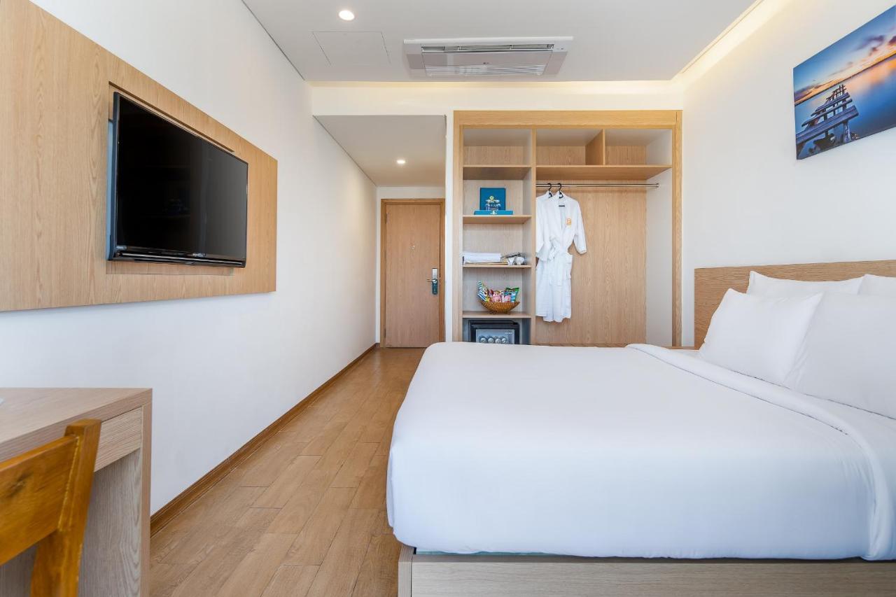 Gold Boutique Hotel Danang Buitenkant foto